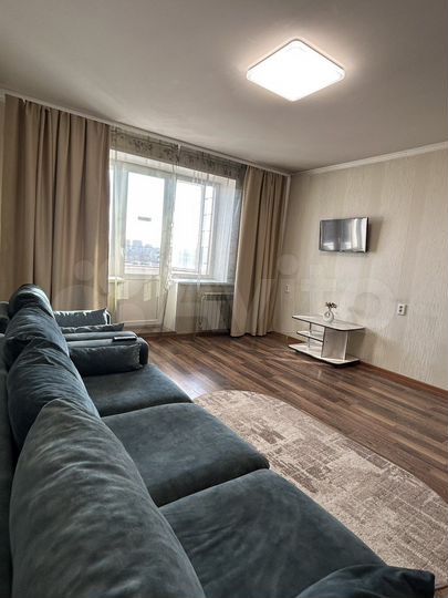 2-к. квартира, 50 м², 8/9 эт.