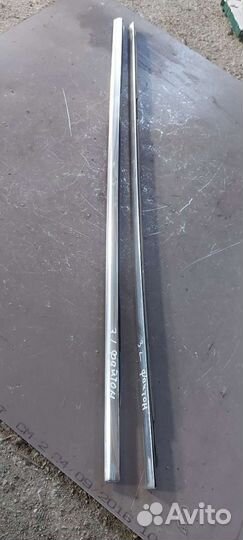 Молдинг стекла на Volkswagen Phaeton