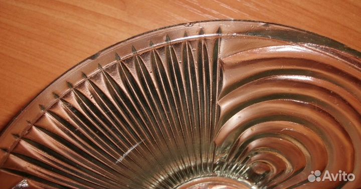 Ваза стекло прозрачное рельефное СССР диам 22 см