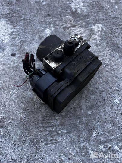 Блок ABS nissan teana j31