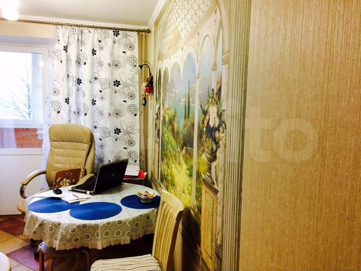 2-к. квартира, 58 м², 3/12 эт.