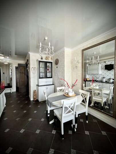 2-к. квартира, 78 м², 10/10 эт.