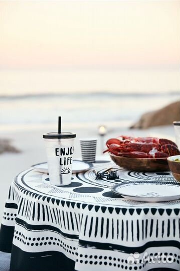 Скатерть круглая и наволочка HM home