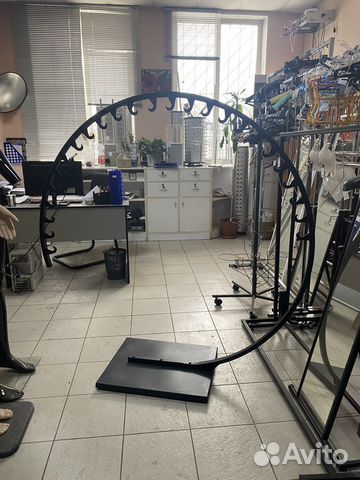 Вешалка напольная