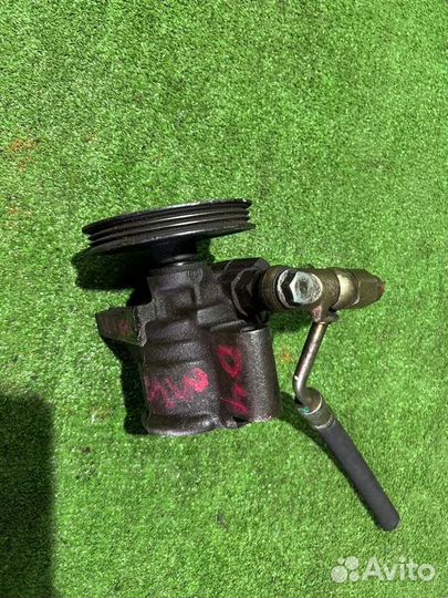 Насос гур Toyota Avensis 3S-GE 1997-2000