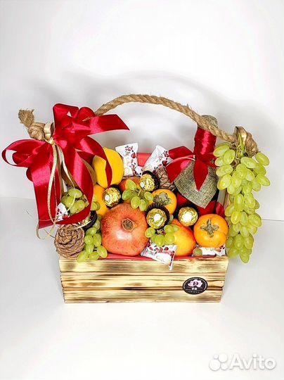 Подарочная корзина от класса, на выписку директору