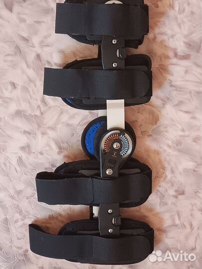 Ортез на коленный сустав