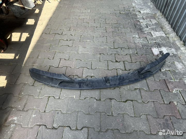 Губа для бампера bmw