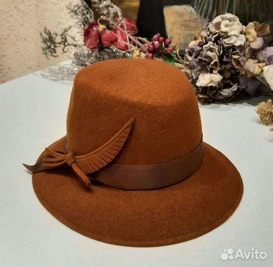 Шляпа фетровая женская