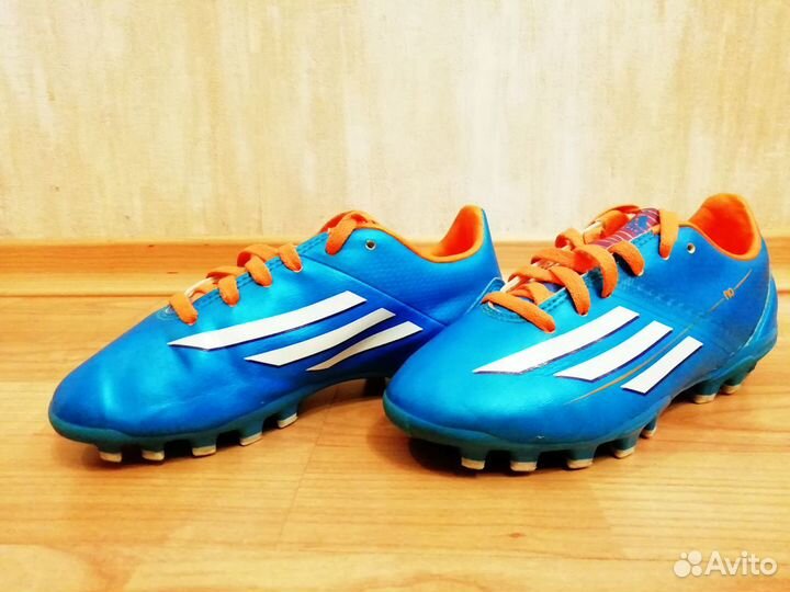 Бутсы Adidas f10 р-р 30-31