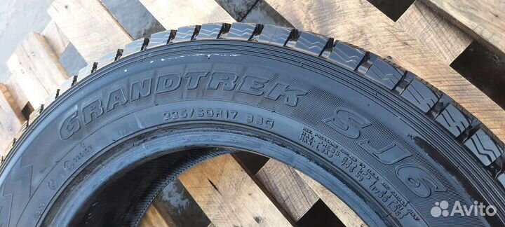 Dunlop Grandtrek SJ6 225/60 R17