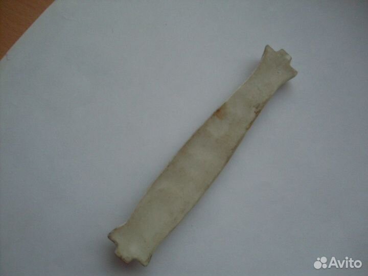 Деталь корпуса старинных часов