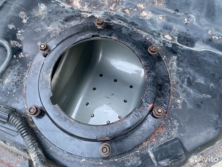 Бензобак Mitsubishi lancer 9