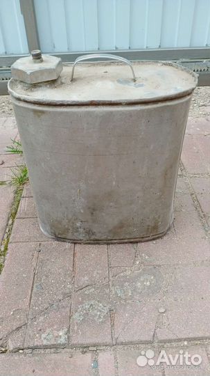 Канистра из нержавеющей стали около 20л