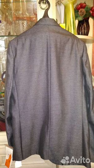 Пиджак новый темно-серый 164-72-66