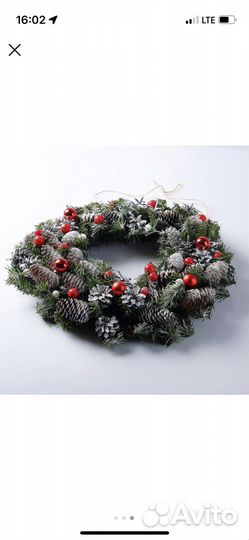 Новогодний рождественский венок на дверь