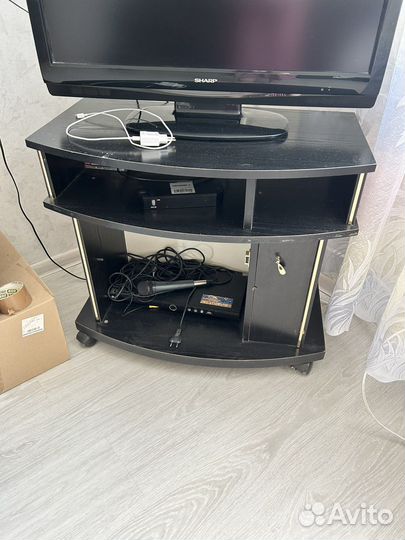 Подставка под телевизор