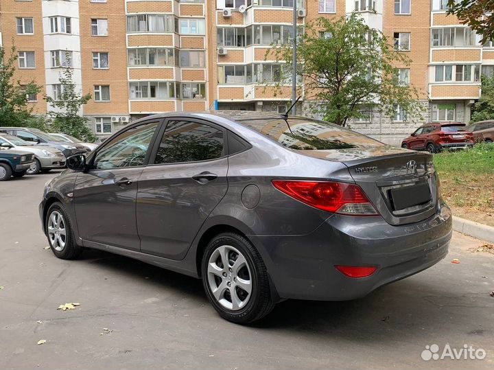 Hyundai Solaris 1.6 AT, 2011, 158 500 км