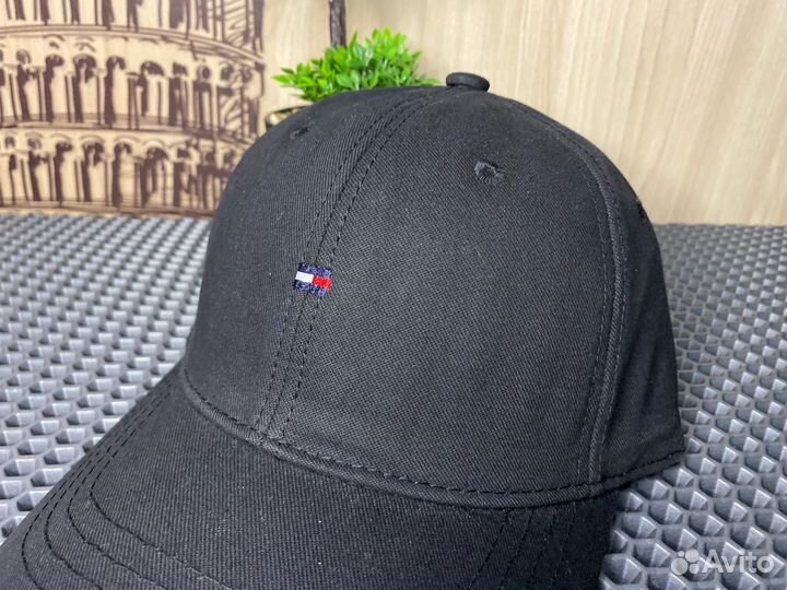 Кепка чёрная Tommy Hilfiger