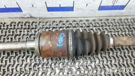 Привод передний правый BMW X5 E53 (GAD03N101)