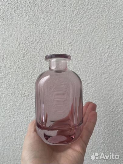 Маленькая интерьерная ваза