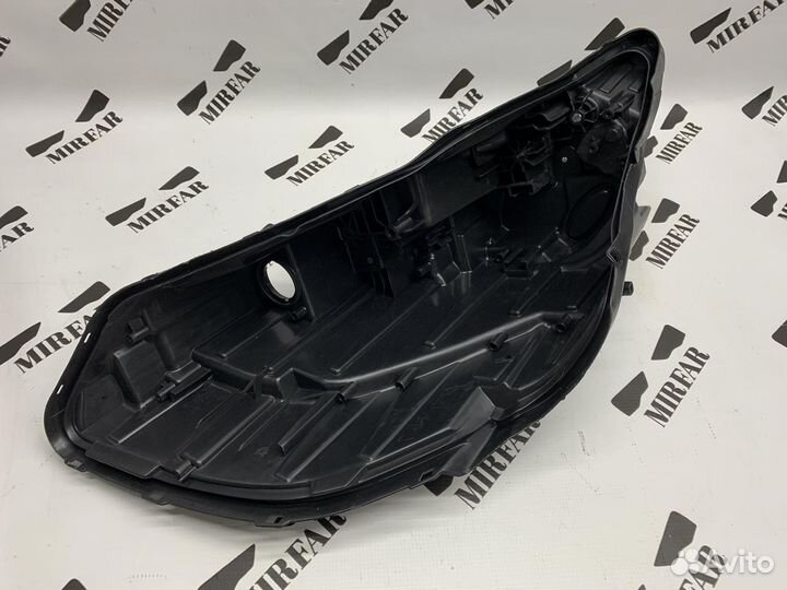 Левый корпус фары Hyundai Sonata 8 2019-н.в. LED