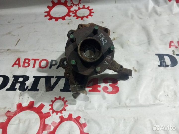 Кулак поворотный со ступицей передний левый Ford