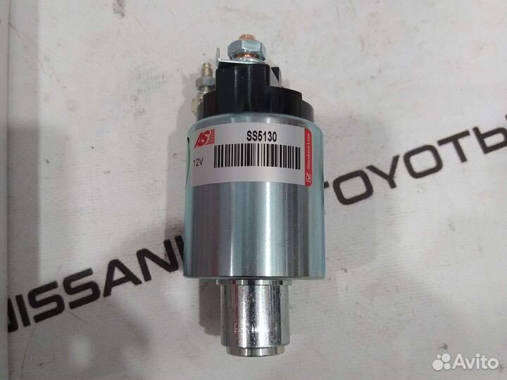 Реле втягивающее стартера на Nissan Pathfinder R51