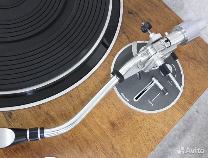 Micro Seiki DD-7 виниловый проигрыватель