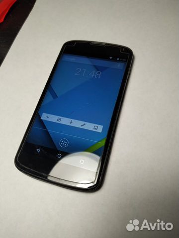 LG Nexus 4, 2/8 ГБ