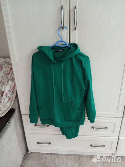 Спортивный костюм женский 42-44