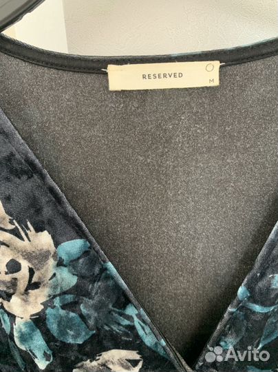 Платье reserved