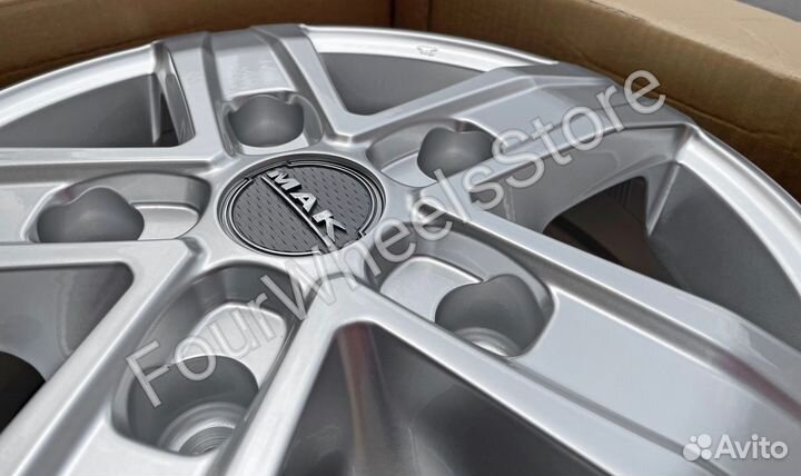 Диски на Citroen C4 Picasso R17