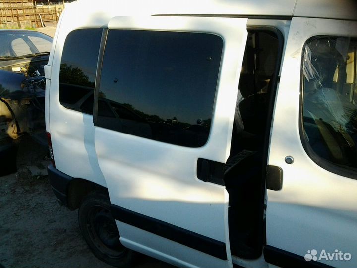 Двери на Peugeot Partner