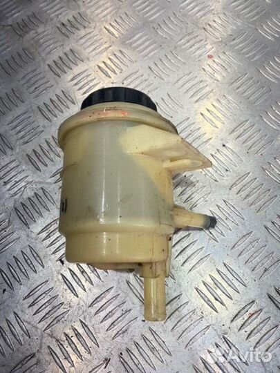 Бачок гидроусилителя Chevrolet Lanos T100 A15SMS