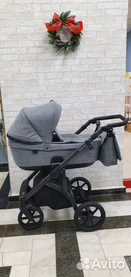 Коляска 2 в 1 Roan Bloom (Titanium)