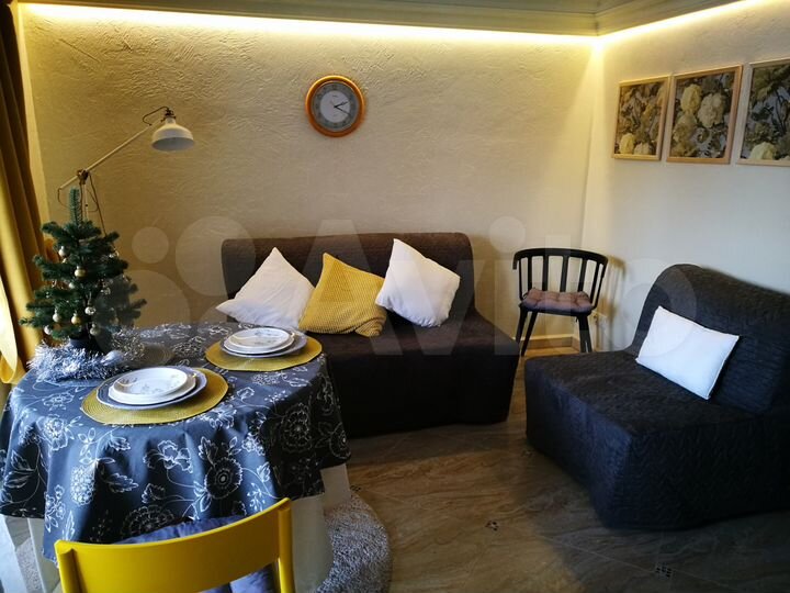 Апартаменты-студия, 42 м², 1/4 эт.