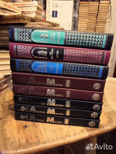 Книги разных жанров