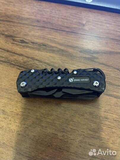 Нож мультитул