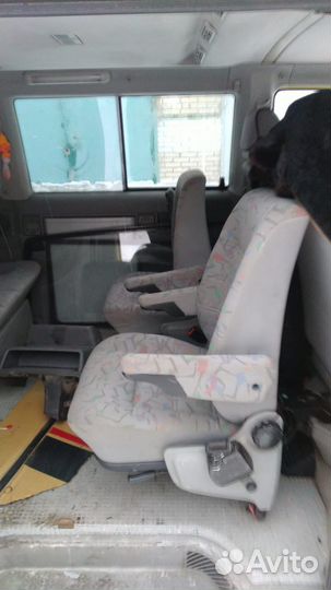 WvT4 - салон мультивен 1