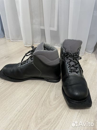 Ботинки лыжные, 38 размер