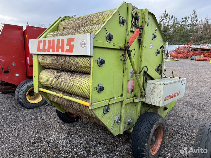 Пресс-подборщик Claas Rollant 44, 2002