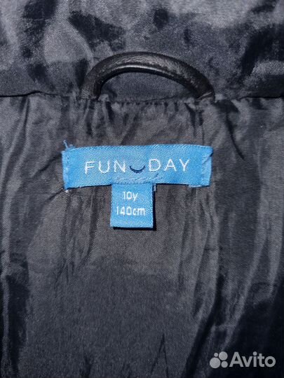 Куртка чёрная из экокожи девочке