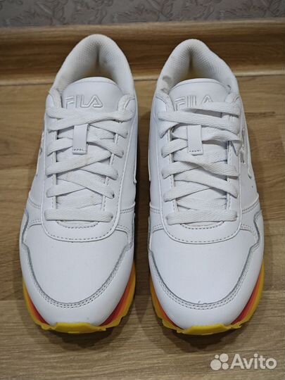 Кроссовки fila orbit stripe 5RM0223