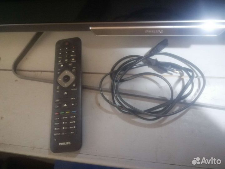 Телевизор Philips 47PFL6008S/60 на запчасти