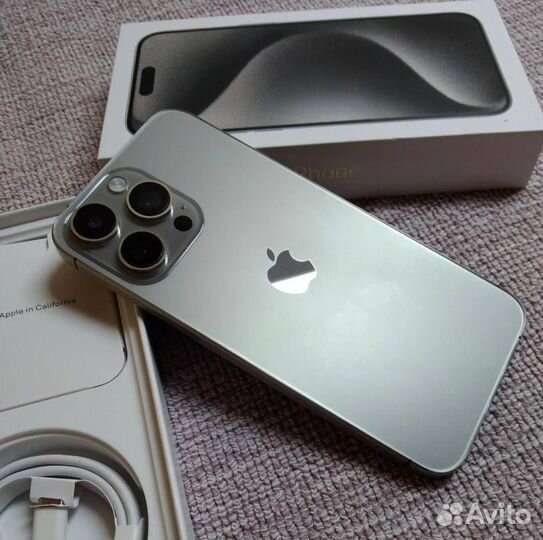 iPhone 15 Pro Max, 512 ГБ