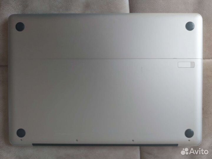 Продаётся Macbook Pro 15 2009 года