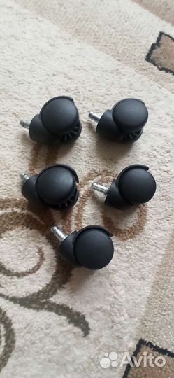 Колеса для офисного кресла