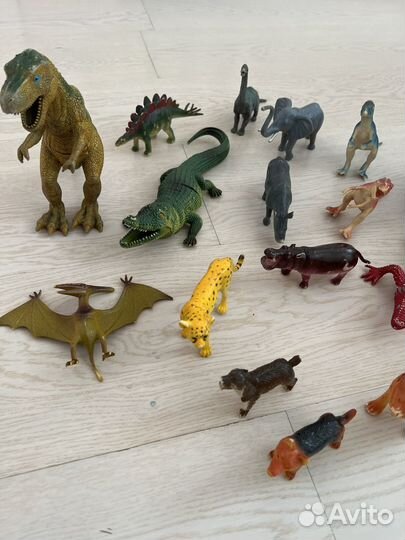 Игрушки фигурки животных