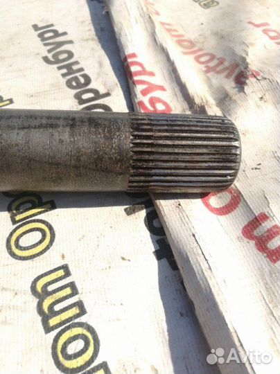 Полуось левый Hyundai H1 2007-2015